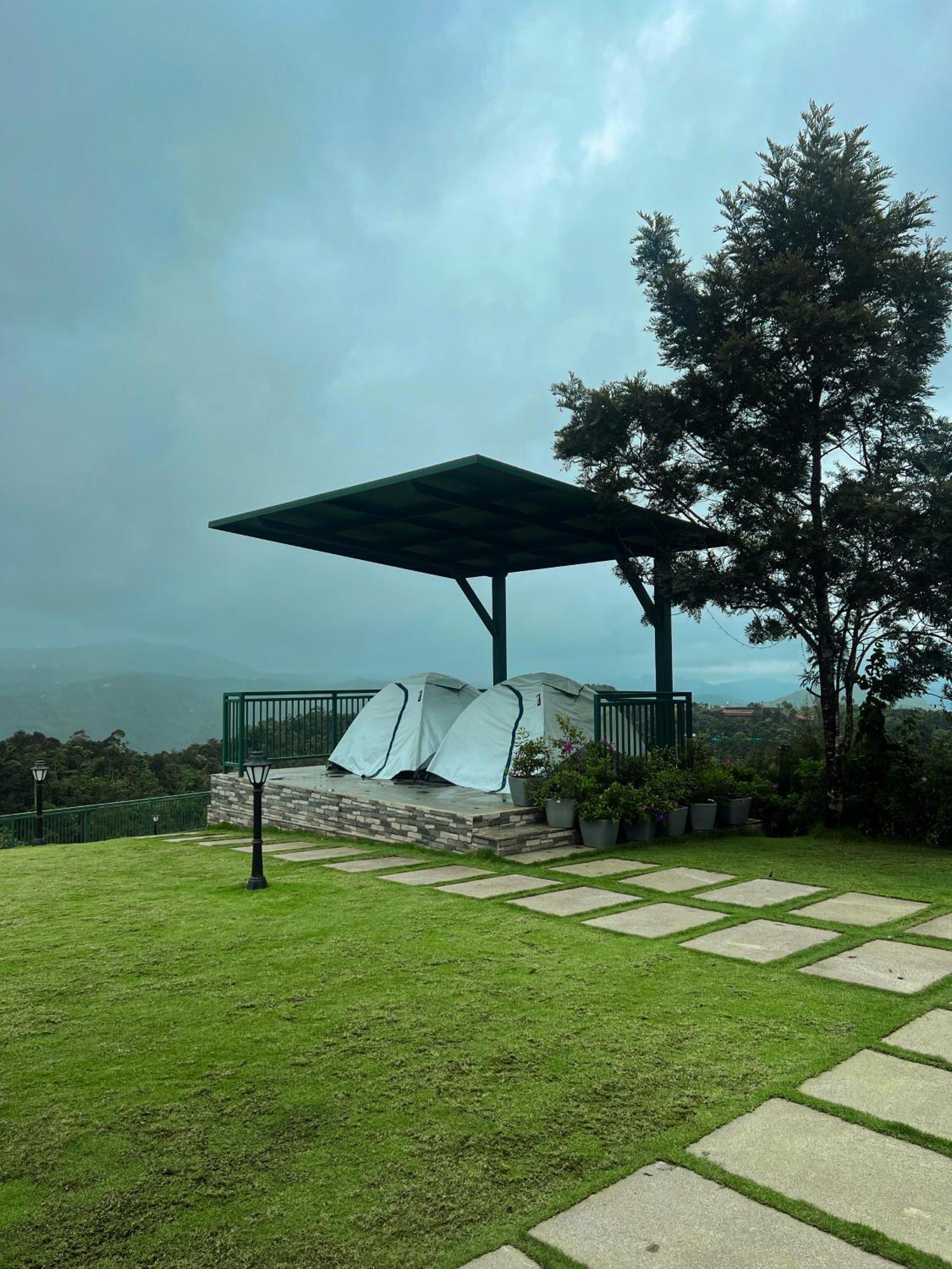 Cloudy Court Resort イドゥッキ エクステリア 写真